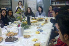 Colégio Estadual em Curitiba promove café literário