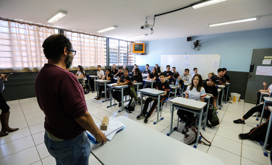 Paraná mostra como alcançou o topo da educação no Brasil