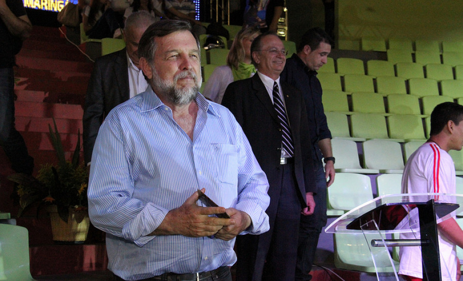 Governador em exercício Flávio Arns durante a abertura da 20ª edição nacional das Olimpíadas Especiais das Apaes em Maringá.