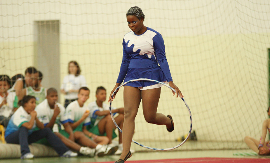 MARINGÁ-PR / XX OLIMPÍADAS ESPECIAÍS DAS APAES - VILA OLÍMPICA - COMPETIÇÃO: APARELHO ARCO - Simone Fátima Elias (Apae - Minas Gerais) - Foto: Giuliano Gomes