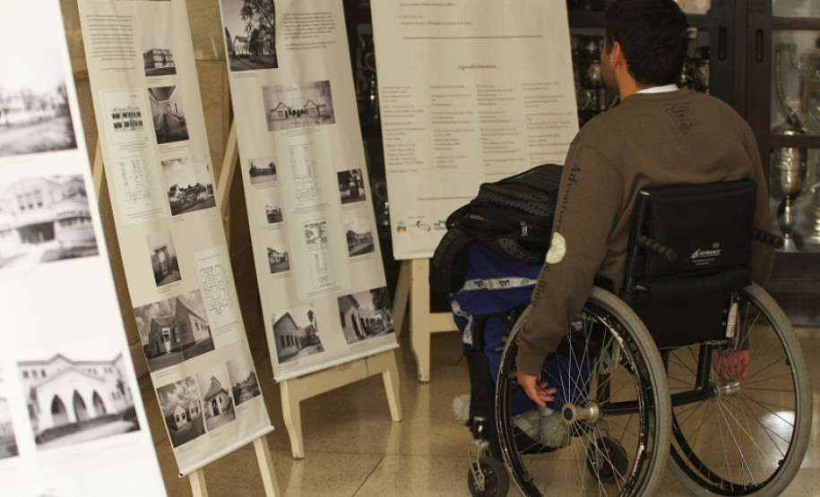 Trabalho tem apoio do Programa de Proteção, Valorização, Preservação e Restauração das Escolas da Rede Pública Estadual, do governo do Paraná. Na foto: Heryles Grittem