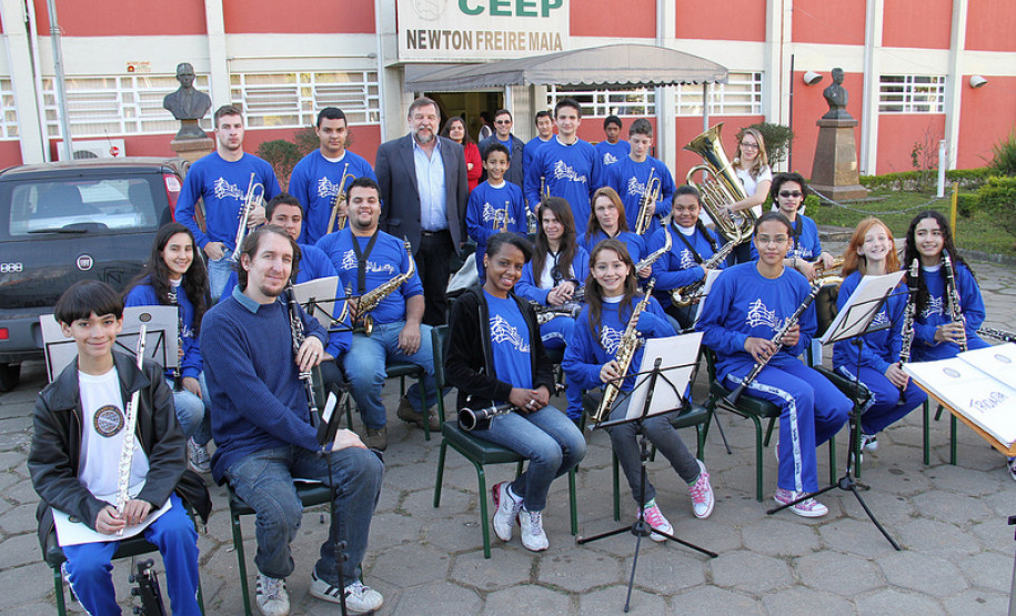 Apresentação durante reunião de chefes de NRE, no CEEP Newton Freire Maia.
