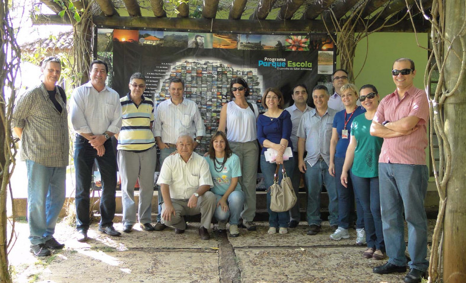 O Governo do Estado – por meio das secretarias da Educação (Seed), do Meio Ambiente e Recursos Hídricos (Sema) e do Instituto Ambiental do Paraná (IAP) – lançou nesta sexta-feira (23) o programa Parque Escola em Londrina.