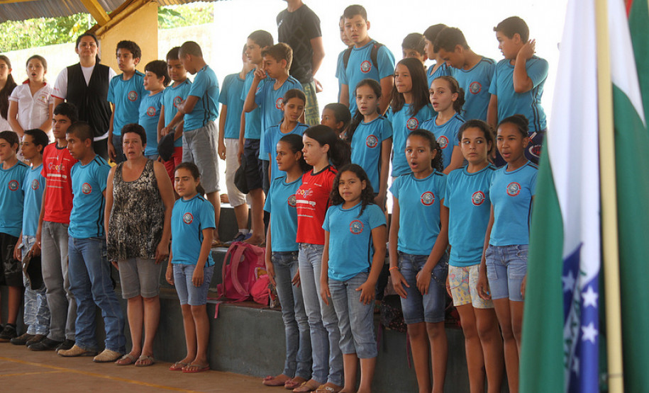 O Colégio Estadual Dom Pedro II, de Janiopólis, recebeu três novas salas de aula.