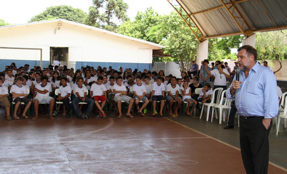 O Colégio Estadual Moreira Sales recebeu três salas de aula também.
