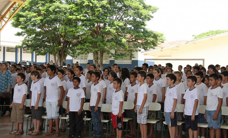 O Colégio Estadual Moreira Sales recebeu três salas de aula também.