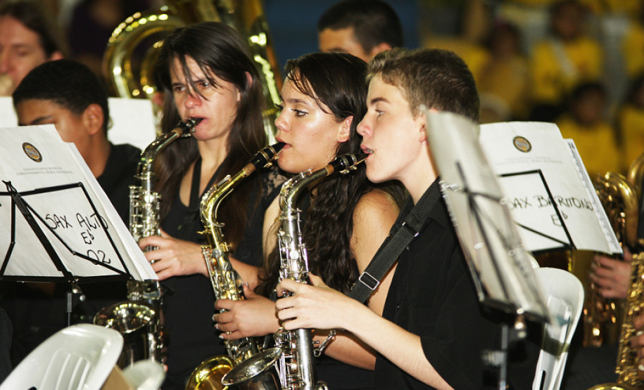 CURITIBA/PR - ENCONTRO DE FANFARRAS E BANDAS DE CURITIBA - LOCAL: GINÁSIO DA PRAÇA OSVALDO CRUZ - 23/11/2012 -