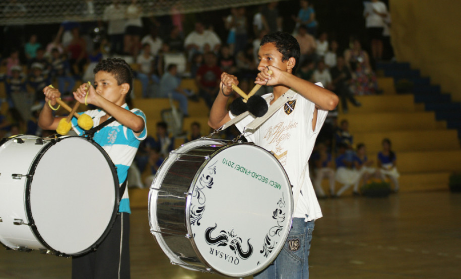 CURITIBA/PR - ENCONTRO DE FANFARRAS E BANDAS DE CURITIBA - LOCAL: GINÁSIO DA PRAÇA OSVALDO CRUZ - 23/11/2012 -