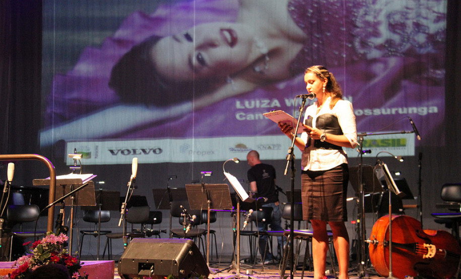 Cerimonial da Secretaria de Estado da Educação do Paraná. Confira mais fotos em: <a href="http://www.flickr.com/photos/flavioarns/sets/72157632146053819/" target="_blank">http://www.flickr.com/photos/flavioarns/sets/72157632146053819/</a>