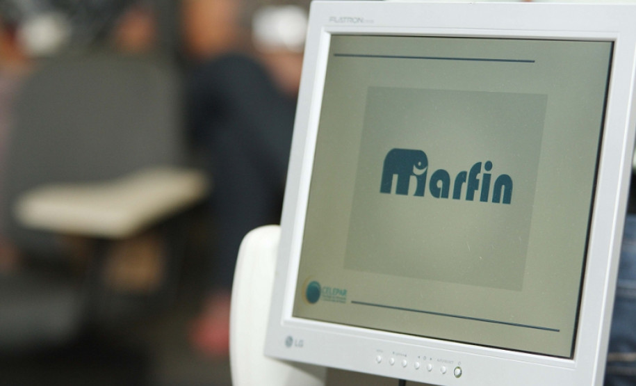 Escolas particulares do Paraná vieram à Secretaria de Estado da Educação para conhecer o novo módulo de arquivamento oferecido pelo governo.