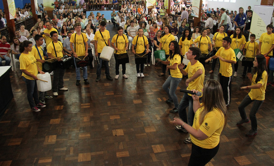 A Caravana da Poesia Helena Kolody chegou a Cruz Machado, terra natal da poetisa paranaense