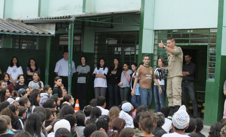 Programa Brigada Escolar no Colégio Estadual Etelvina Cordeiro Neves. Foto de arquivo.