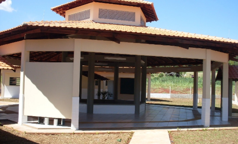 Escola Estadual Indígena Araju Porã