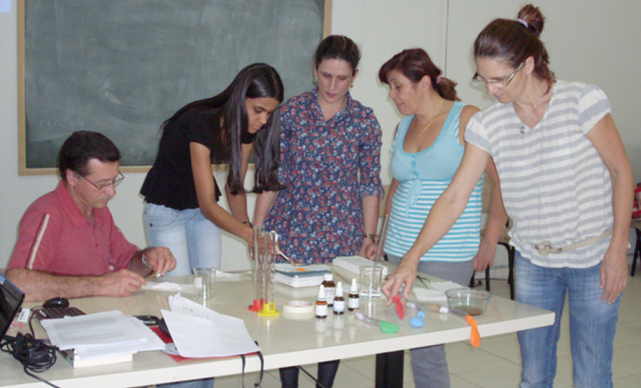Evento capacitou 378 professores de todas as disciplinas e promoveu a formação continuada desses profissionais.