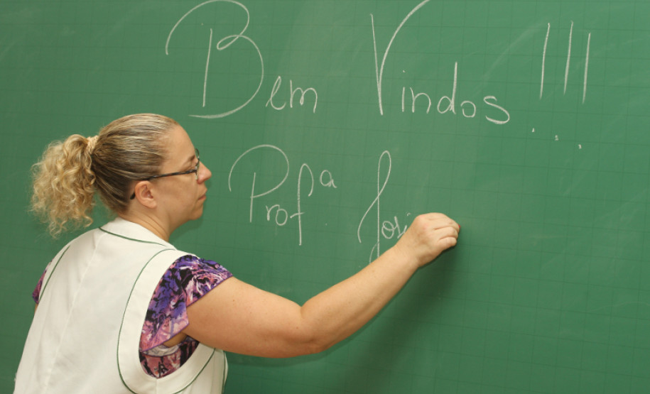 Colégio Estadual Lucy Requião, foto de arquivo.