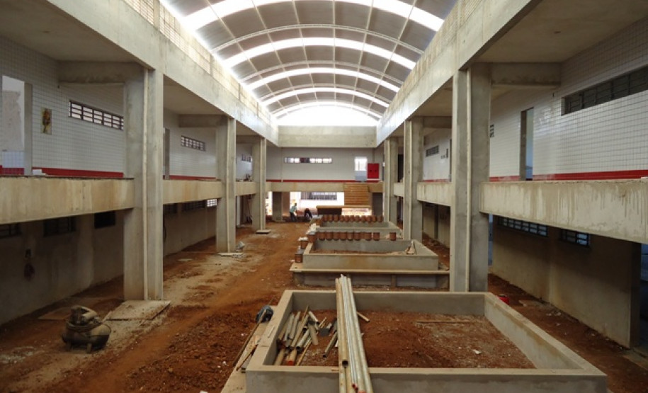 Ano letivo começa com a construção de novas unidades, escolas reformadas e 500 novos professores em sala de aula.