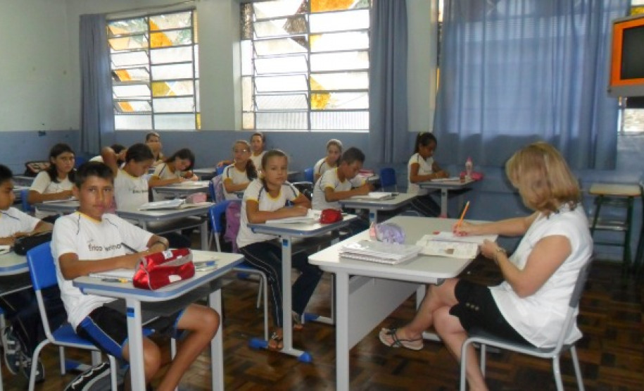 Ano letivo começa com a construção de novas unidades, escolas reformadas e 500 novos professores em sala de aula.