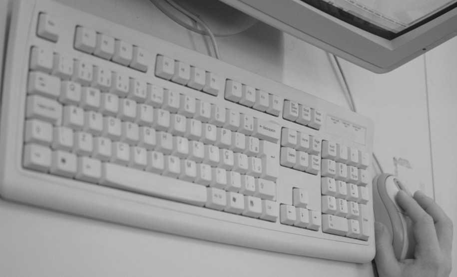 A Secretaria da Educação divulga a todas as escolas estaduais orientação para baixa nos bens materiais patrimoniados que não têm mais condições de uso.