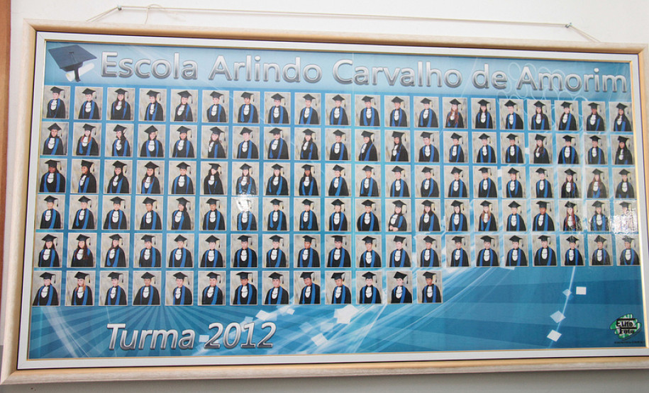 Colégio Estadual Arlindo Carvalho de Amorim<br />
<br />
Veja mais fotos em: <a href=" http://www.flickr.com/photos/flavioarns/sets/72157633095804057/ " target="_blank"> http://www.flickr.com/photos/flavioarns/ </a>