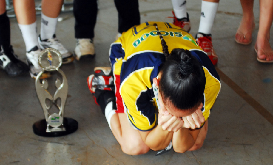 Etapa regional dos Jogos Escolares terá 22 mil alunos Quase 700 escolas vão participar da primeira fase regional dos Jogos Escolares do Paraná, que começa no dia 26 deste mês e vai até maio