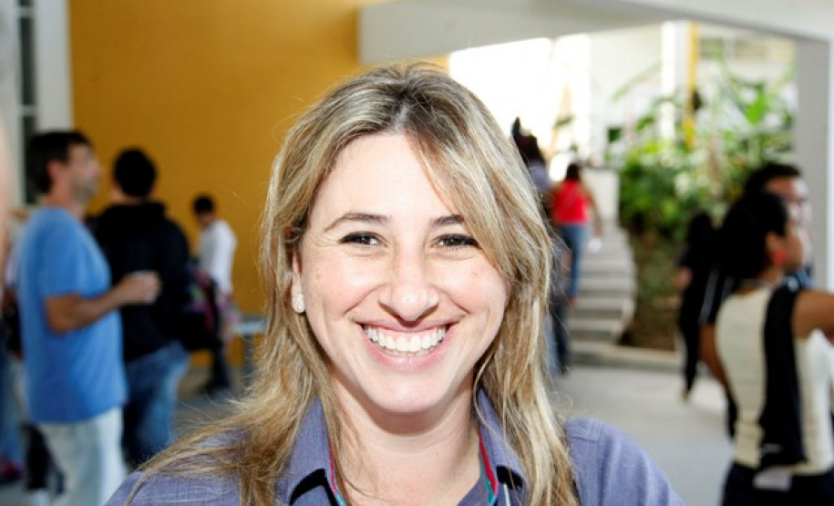 No evento, a Secretaria de Estado da Educação uviu as demandas dos participantes e deve promover políticas públicas adequadas para atendê-las. “A conferência possibilita uma maior articulação dos anseios dos estudantes com a qualidade do ensino oferecido no Estado”, disse a coordenadora do Ensino Médio do Departamento de Educação Básica, Meryna Rosa.