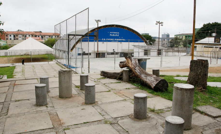 Colegio Estadual Yvone Pimentel será totalmente reformado.