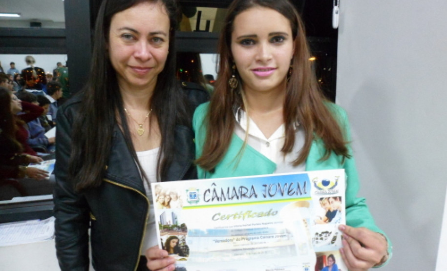 Programa é uma parceria entre o Núcleo Regional da Educação e a Câmara de Vereadores de Cascavel e visa estimular o interesse político nos estudantes.