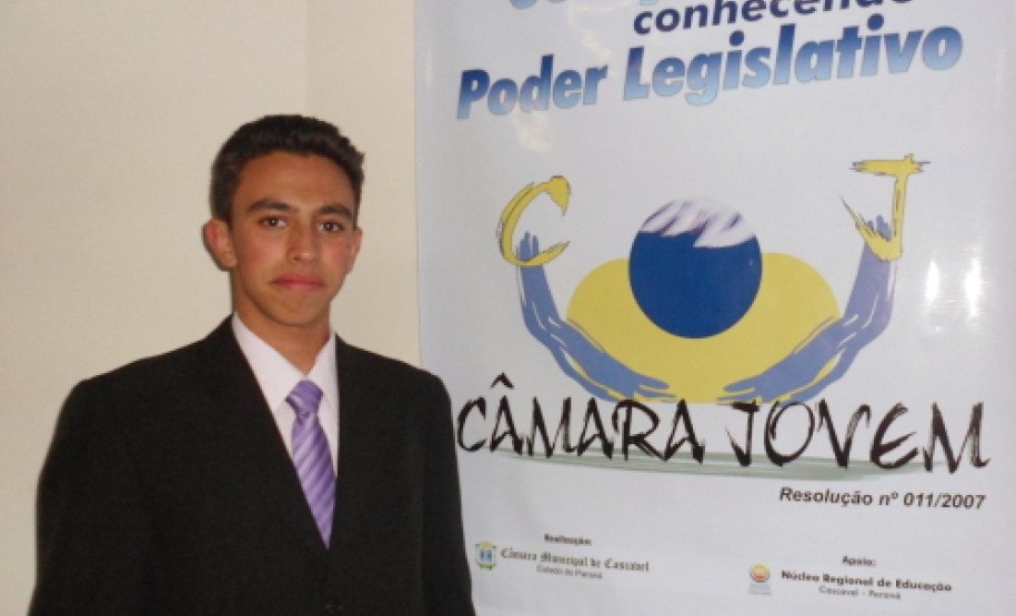 Programa é uma parceria entre o Núcleo Regional da Educação e a Câmara de Vereadores de Cascavel e visa estimular o interesse político nos estudantes.