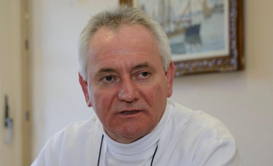 Professores da rede estadual de ensino aprovam a hora atividade. Na foto, Izael Furlan, professor de Geografia do Colégio Estadual do Paraná. Curitiba, 10/05/2013.