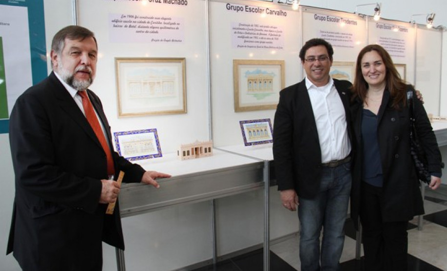 Decreto assinado nesta sexta-feira pelo governador em exercício Flávio Arns visa ações de preservação do patrimônio material e imaterial das escolas da rede pública estadual.