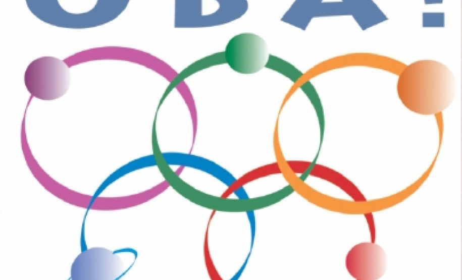 Lucas Bartoszik, do Colégio Estadual Eurico Gaspar Dutra,  foi selecionado após medalha de ouro na Olimpíada Brasileira de Astronomia em 2012.