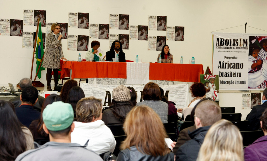 24-05-13 - Fórum Ecos da Abolição da Escravatura.