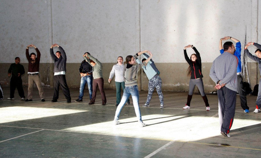 Guarapuava inicia etapa da Formação em Ação 05-06-13 - Cidade de Guarapuava, na foto aulas para os professores no Formação em Ação.
