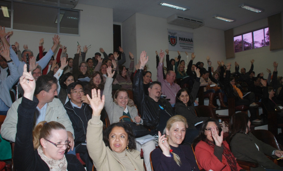 Durante o encontro serão repassadas informações sobre as normativas para os produtos congelados, e da agricultura familiar. Transporte escolar, matriculas e outras demandas técnicas também foram tratadas no encontro.