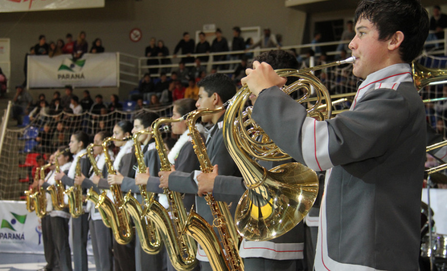 Guarapuava faz festa na abertura dos 60º JEPs Mais de cinco mil atletas de 12 a 14 alunos disputam a Etapa Final – Classe B dos Jogos Escolares do Paraná até o dia 06 de julho. <br />
<br />
Veja mais fotos em: <a href=" http://www.flickr.com/photos/flavioarns/sets/72157634384516063/" target="_blank"> http://www.flickr.com/photos/flavioarns/ </a>