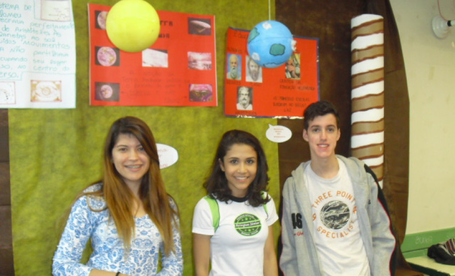 Em Maringá, evento foi uma oportunidade paras visitantes conhecerem vários trabalhos nas disciplinas, além de apresentações artísticas e esportivas.