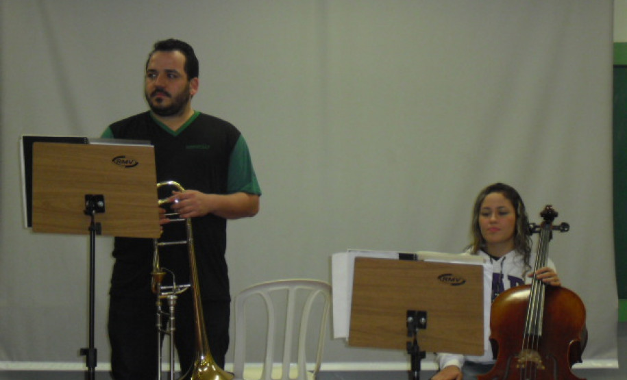 Em Maringá, evento foi uma oportunidade paras visitantes conhecerem vários trabalhos nas disciplinas, além de apresentações artísticas e esportivas.