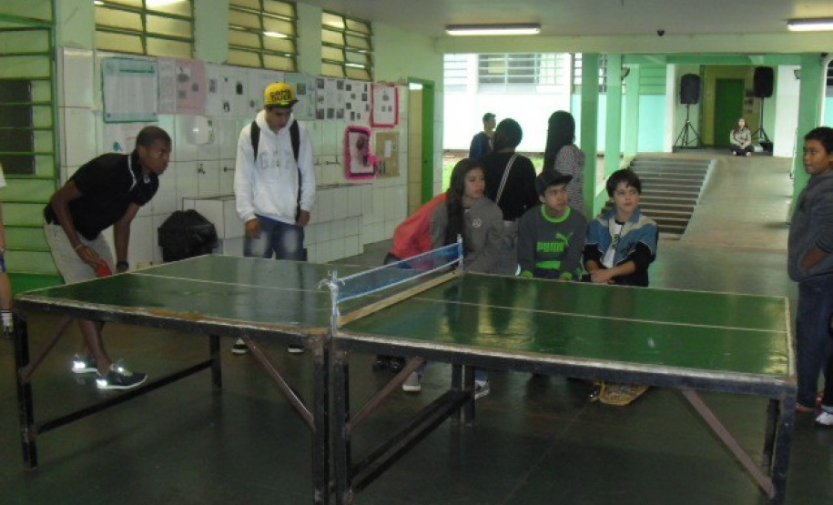 Em Maringá, evento foi uma oportunidade paras visitantes conhecerem vários trabalhos nas disciplinas, além de apresentações artísticas e esportivas.