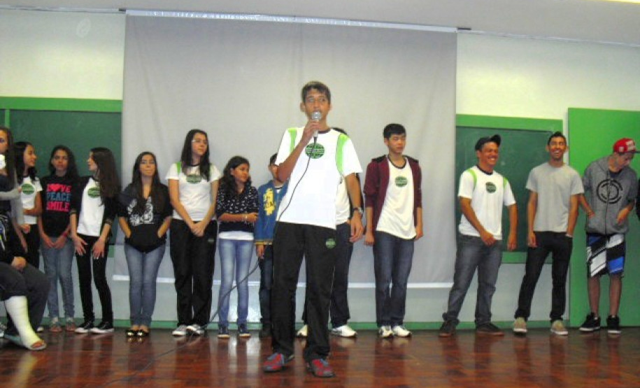 Em Maringá, evento foi uma oportunidade paras visitantes conhecerem vários trabalhos nas disciplinas, além de apresentações artísticas e esportivas.