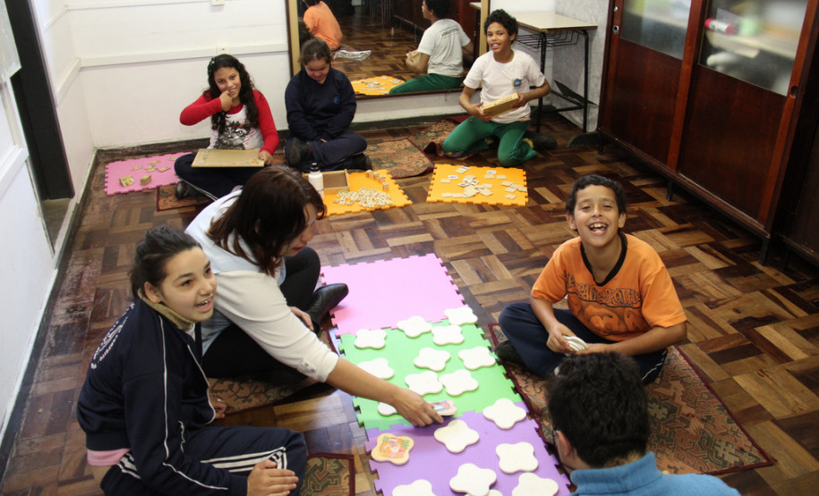 APAE São José dos Pinhais <br />
<br />
Veja mais fotos em: <a href=" http://www.flickr.com/photos/flavioarns/sets/72157634484331073/" target="_blank"> http://www.flickr.com/photos/flavioarns/</a>