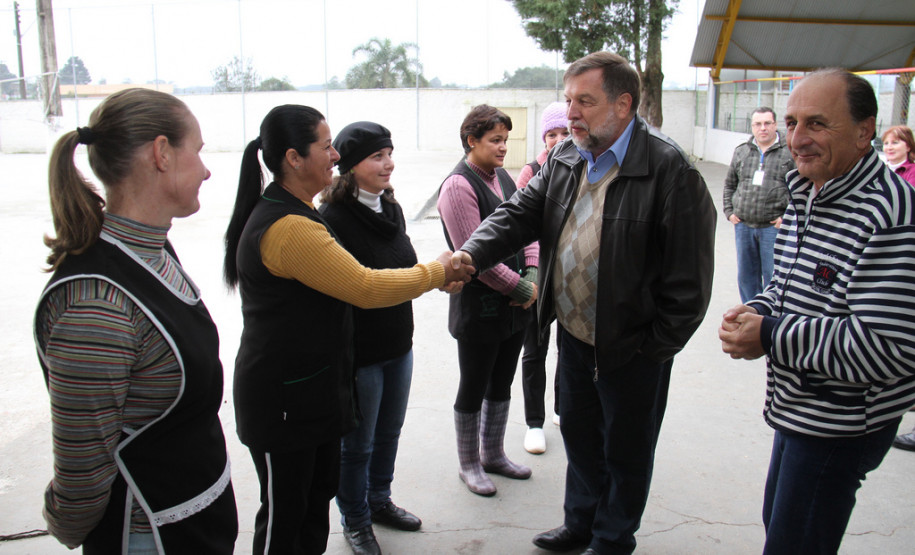 Colégio Estadual Eunice Borges da Rocha<br />
<br />
Veja mais fotos em: <a href="http://www.flickr.com/photos/flavioarns/sets/72157634482806749/" target="_blank">http://www.flickr.com/photos/flavioarns/</a>