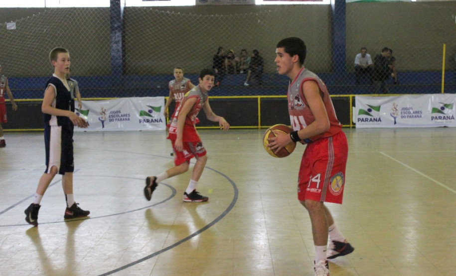 Campeões nas modalidades coletivas e individuais garantem vaga nos Jogos Escolares da Juventude, que acontece entre 5 e 14 de setembro em Natal, RN.