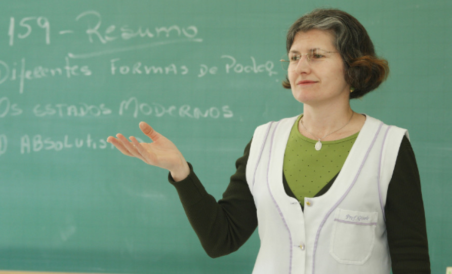 Mensagem de Flávio Arns aos professores