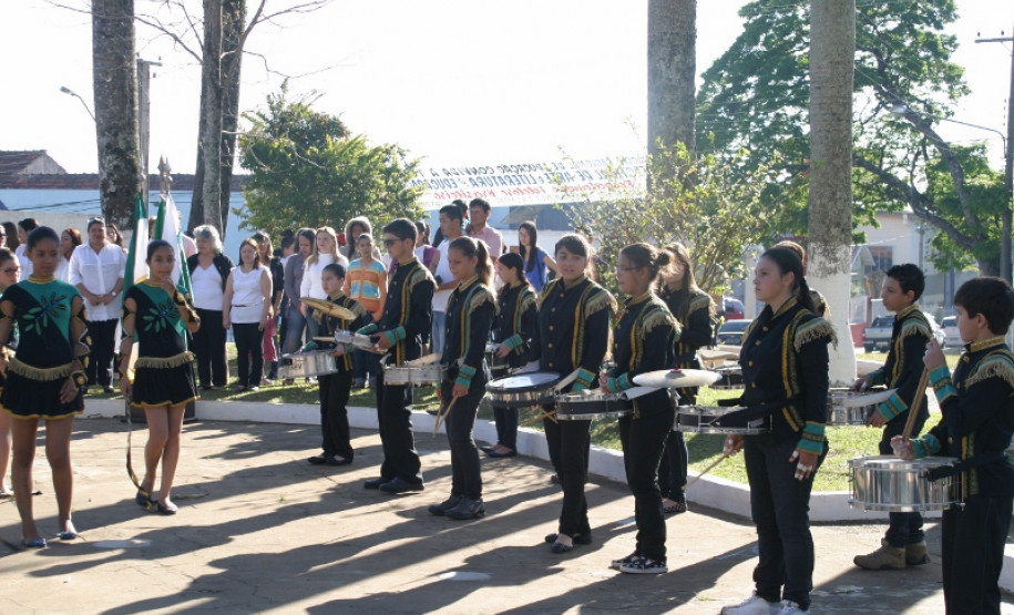 Festival de Arte e Literatura da Educação conta com a participação de escritores, ilustradores e artistas. Nesta edição, o tema é o folclore brasileiro.