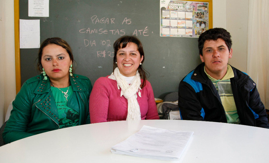 Apae de Coronel Vivida comemora a Semana Nacional da Pessoa com Deficiência Intelectual e Múltipla 2013, Bernadete Cristina da Rocha e Lucio Bernardo de Lima. 28-08-13.