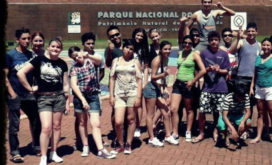 Alunos realizam expedição geográfica em Foz do Iguaçu