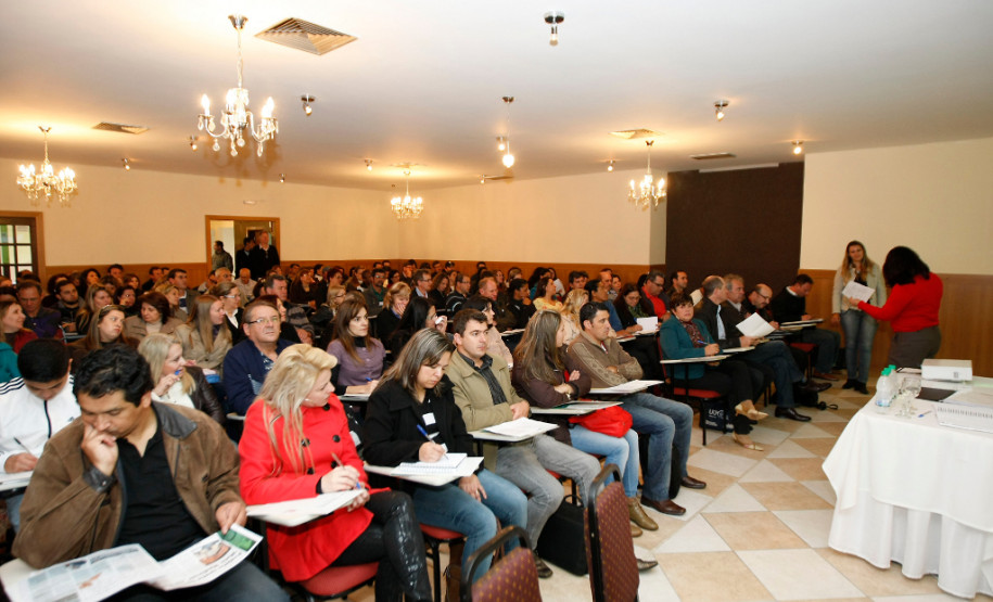 Reunião sobre Casa Familiar Rural. 05-09-13.