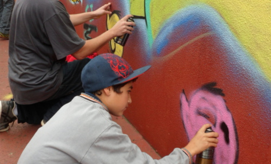 Houve dança, grafitagem, campeonato de skate, mostra de trabalhos, divulgação dos cursos técnicos, concurso de fotografias, entre outras atrações.