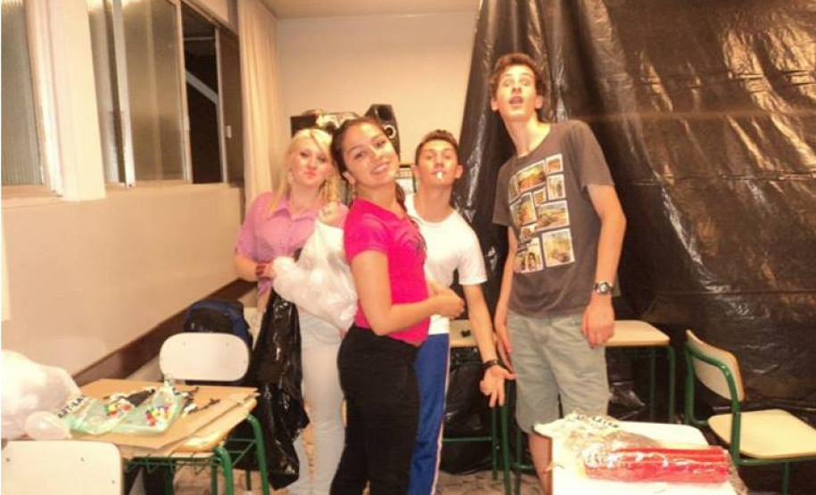 Colégio terá apresentação de musicais famosos como O Fantasma da Ópera, O Mágico de Oz, A Noviça Rebelde, Cantando na Chuva, entre outros.