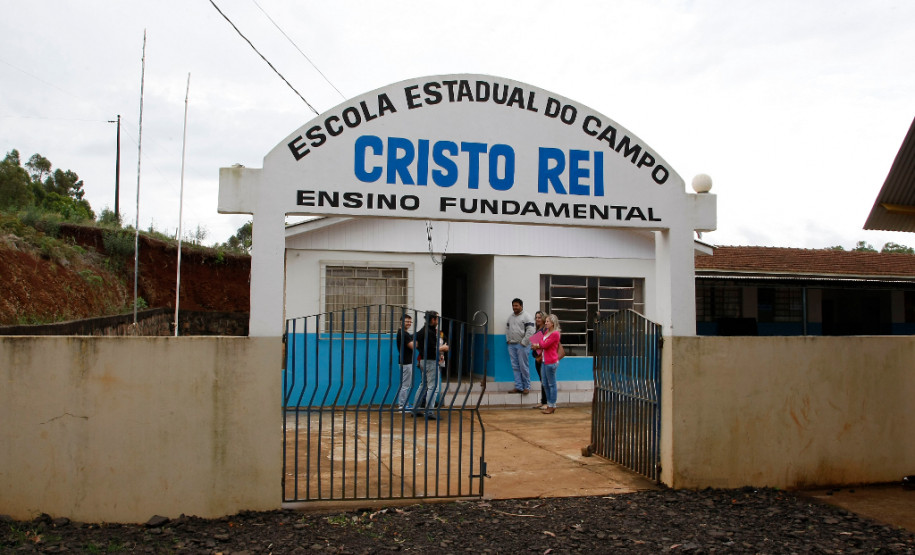 Escola Estadual do Campo Cristo Rei em Manoel Ribas. 23-09-13.